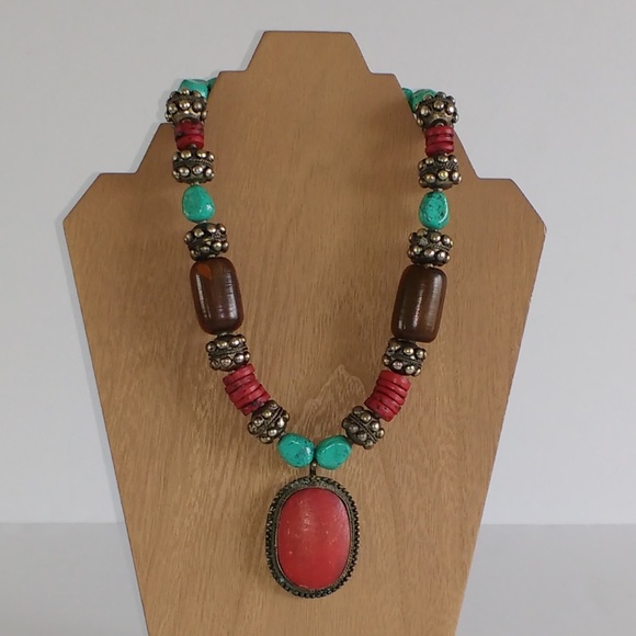 Chunky Beaded Pendant Necklace - Picture 1 of 8